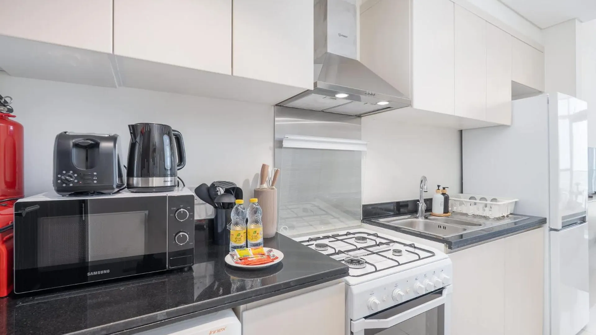 Apartment Cosy Studio In Damac Hills - Sleeps 2 Dubai